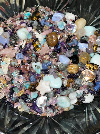 Crystal Confetti Scoop: Carvings, Tumbles, Chips