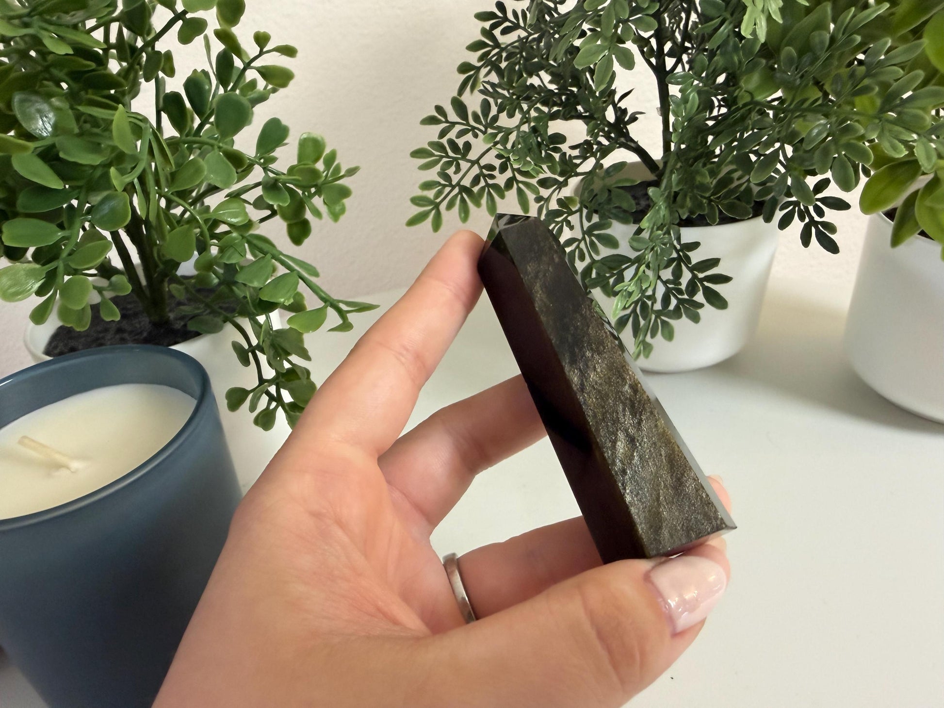 Golden Sheen Obsidian Tower