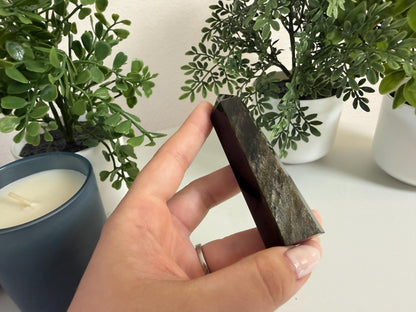 Golden Sheen Obsidian Tower