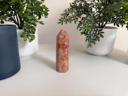 Sunstone Crystal Tower: Warm Peach Orange, Natural Sparkle, Uplifting Energy