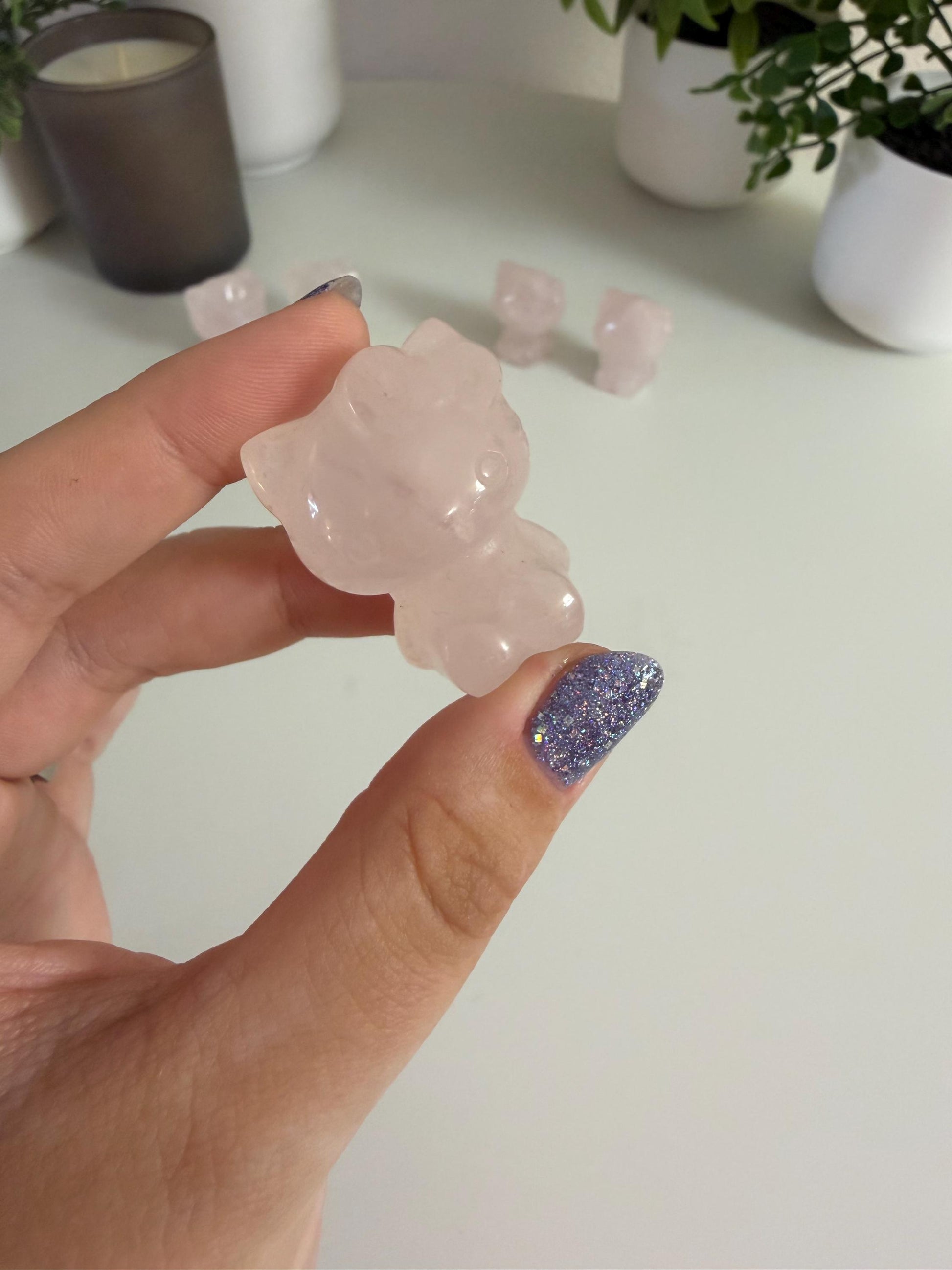 Rose Quartz Hello Kitty Carving